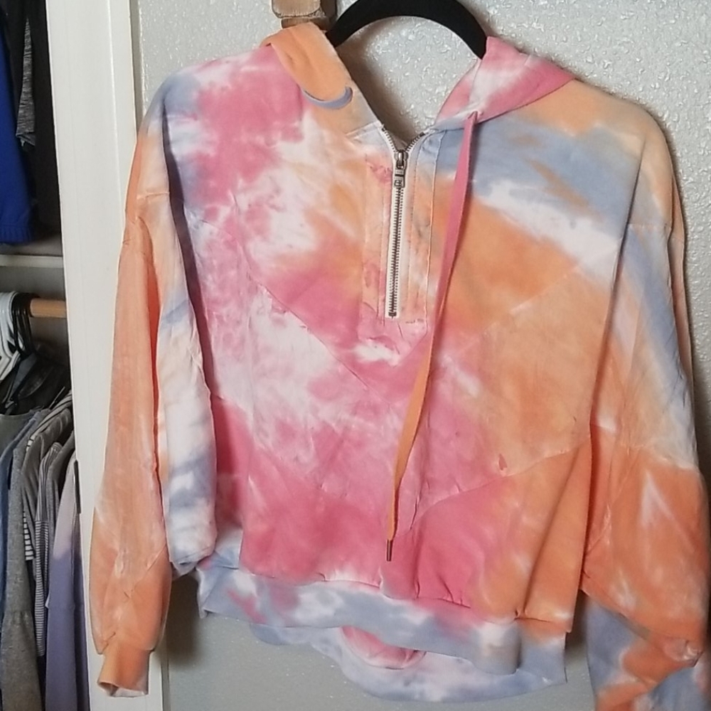 Tie dye sweatshirt